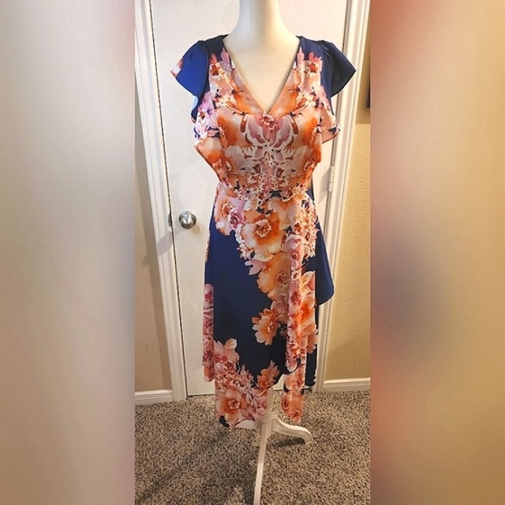 Kensie Floral Dress size 6